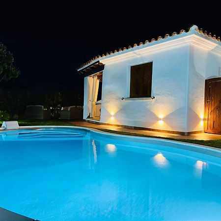 Villa Nadia Con Piscina Privata Budoni Tanaunella Bagian luar foto