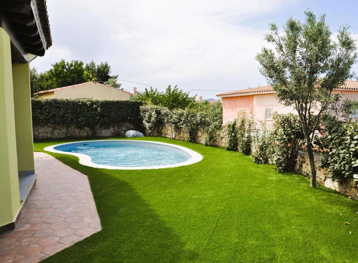 Villa Nadia Con Piscina Privata Budoni Tanaunella Bagian luar foto