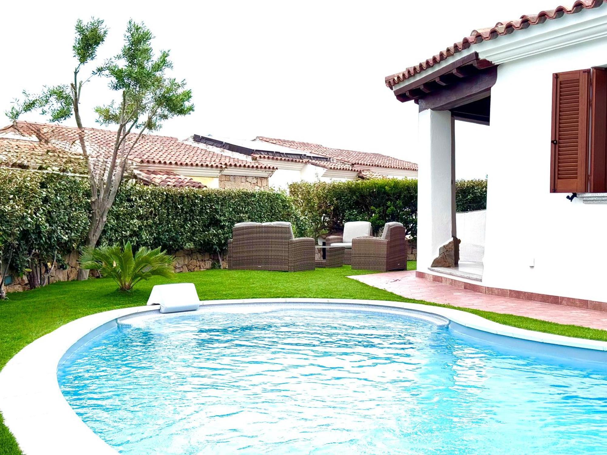 Villa Nadia Con Piscina Privata Budoni Tanaunella Bagian luar foto